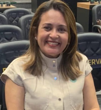Adriana Ayden Ferreira